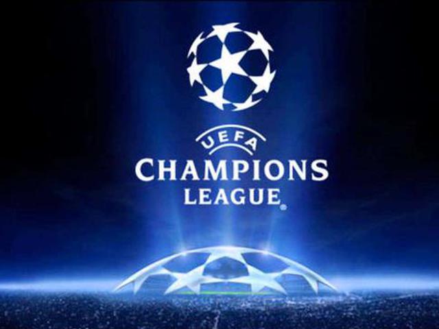 现代足球中 现代足球中